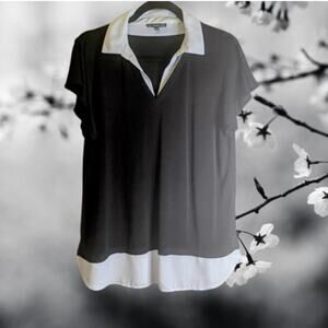Adrianna Papell Lg short sleeve black and white polyester blend stretch blouse.